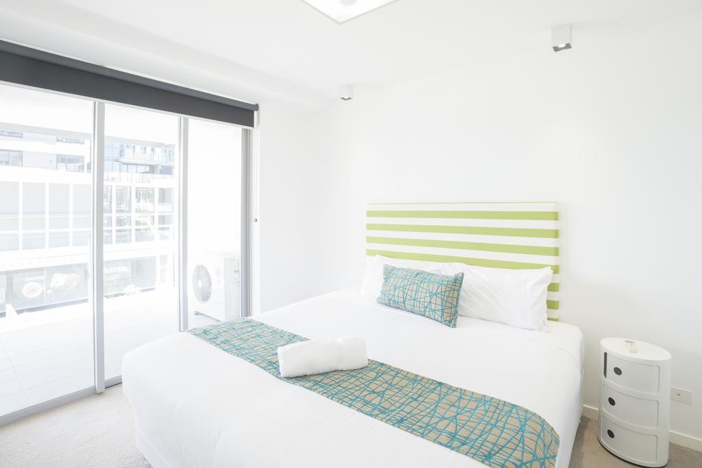 Eastwood 5*