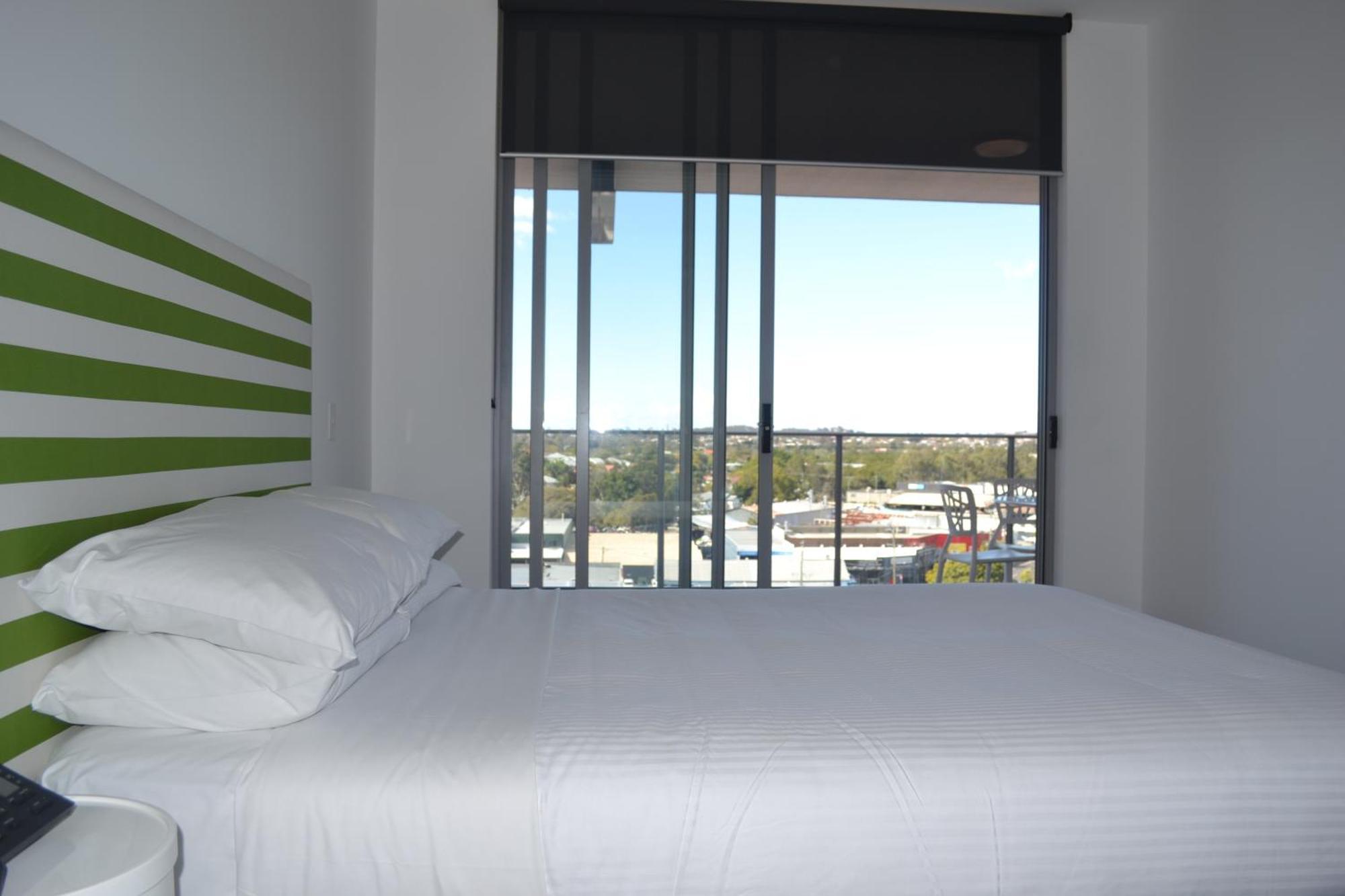 Eastwood Aparthotel